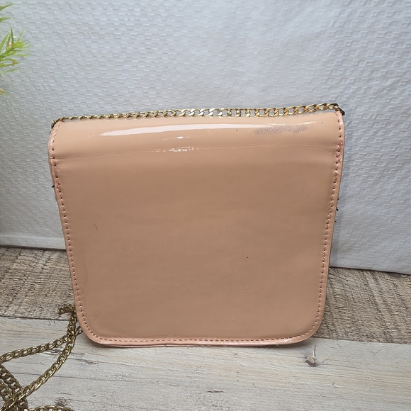 CHARMING CHARLEY PINK PATENT SHINY SMALL BAG RHINESTONE CLASP CLOSURE - Picture 3 of 10